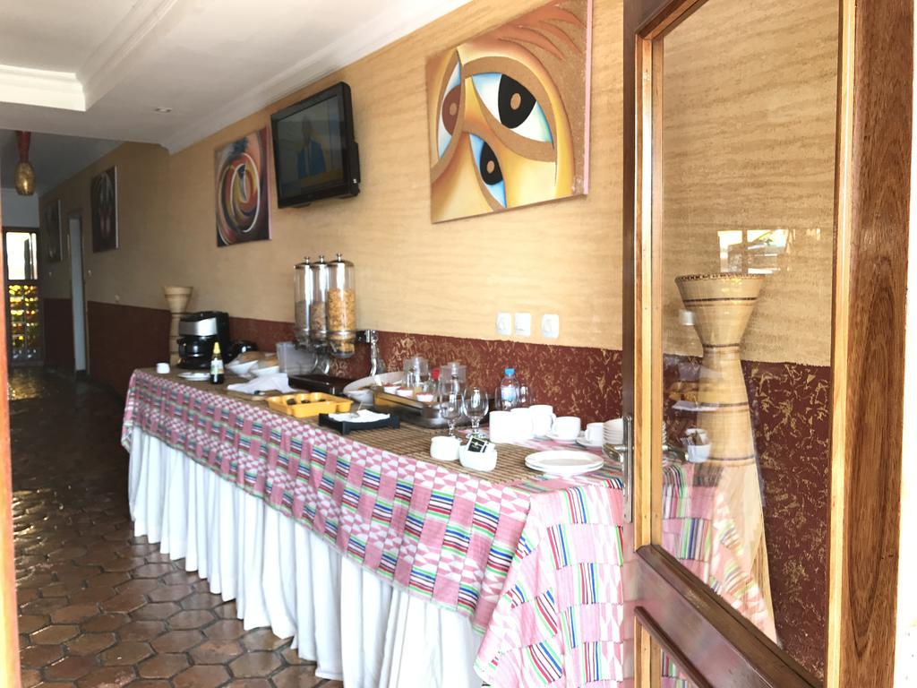 Inside Afrika Boutique Hotel Кигали Екстериор снимка